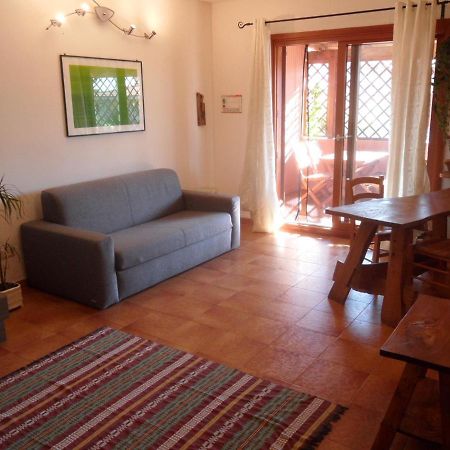 Appartamento Cisto Olbia Bagian luar foto