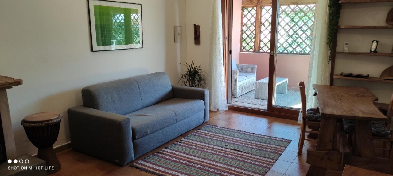 Appartamento Cisto Olbia Bagian luar foto